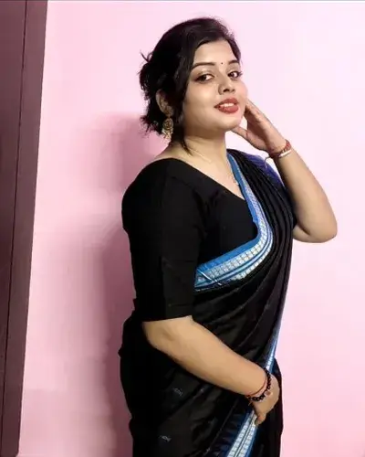 Call Girl in Ladnu